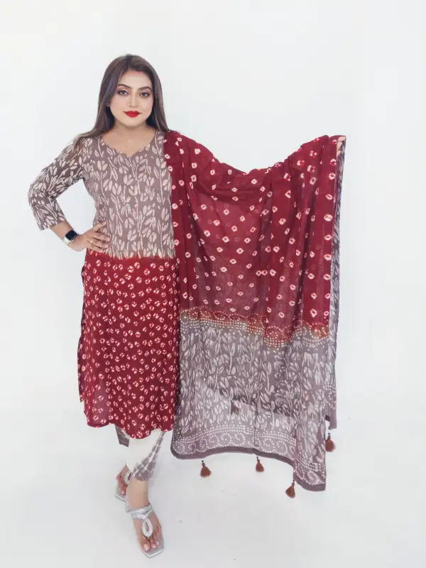প্রিমিয়াম ভেক্সি কটন বাটিক আনস্টিচড থ্রি-পিস