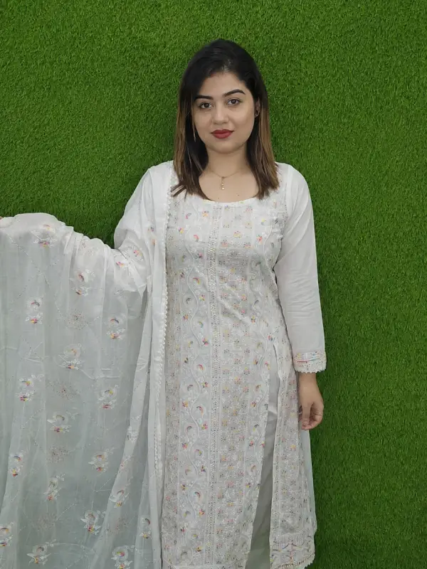 পার্টি ড্রেস