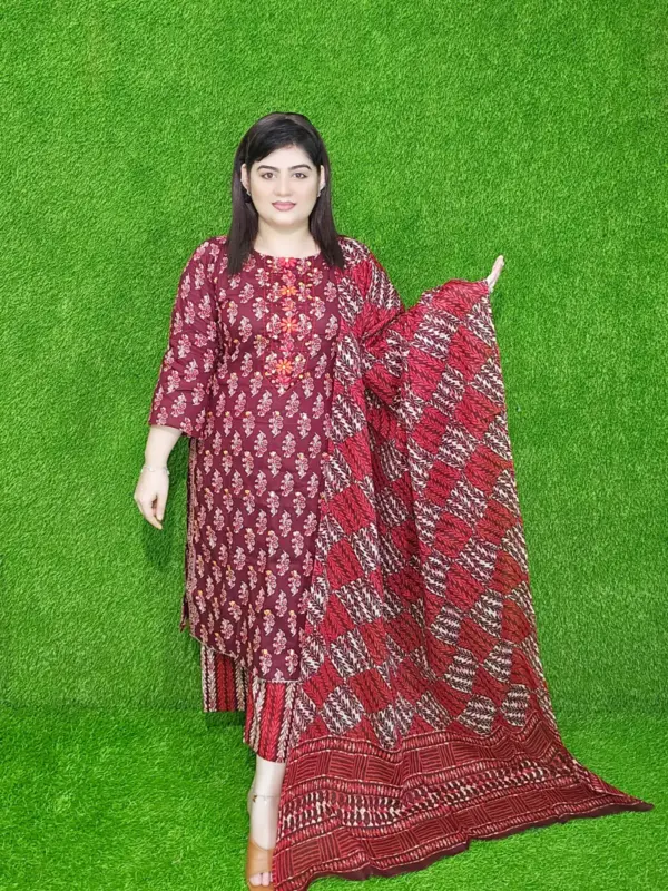 হ্যান্ড ওয়ার্ক বুটিক কটন ফ্লোরাল প্রিন্ট আনস্টিচড থ্রি-পিস