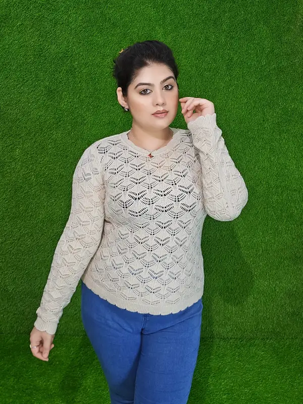 নিটেড উল সোয়েটার